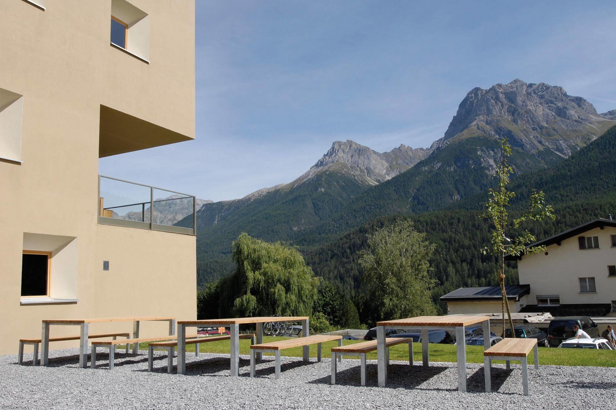 Scuol Youth Hostel מראה חיצוני תמונה